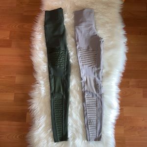 💕🧘 2 Set!! ALO Yoga Moto High-Waisted Leggings